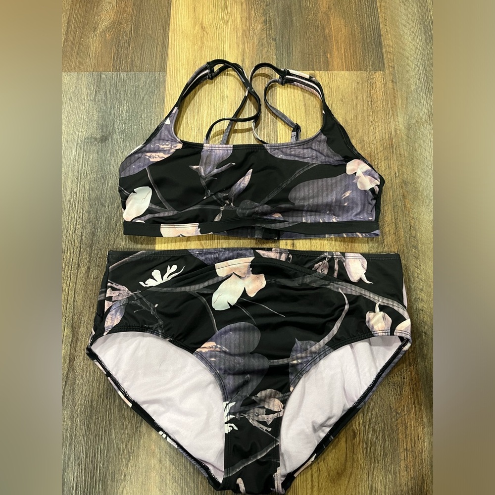 All in Motion Bikini Set Size L
